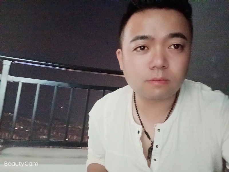 可么嗯哼的第一张照片--黔西残疾人相亲网